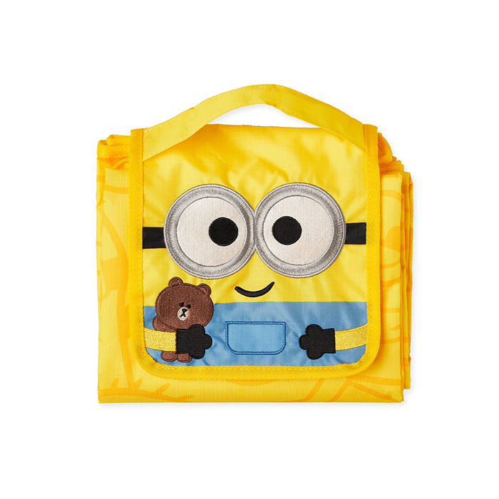 LINE FRIENDS FASHION MINIONS MINIONS X BROWN & FRIENDS PICNIC MAT (7182526873773)