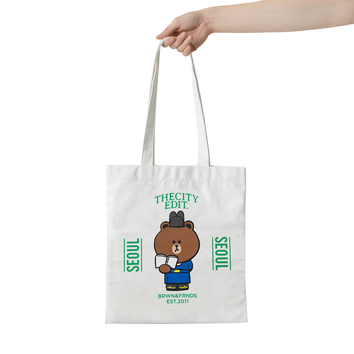 LINE FRIENDS FASHION SEOUL BROWN & FRIENDS CITY EDITION SEOUL CANVAS BAG MEDIUM (7182558953645)