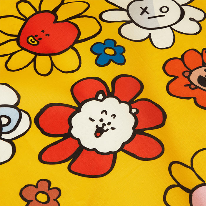 LINE FRIENDS FASHION YELLOW BT21 FLOWER PICNIC MAT YELLOW (7182647984301)