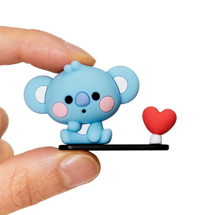 LINE FRIENDS LIVING KOYA BT21 KOYA BABY FIGURE MASK HANGER (7182463664301)