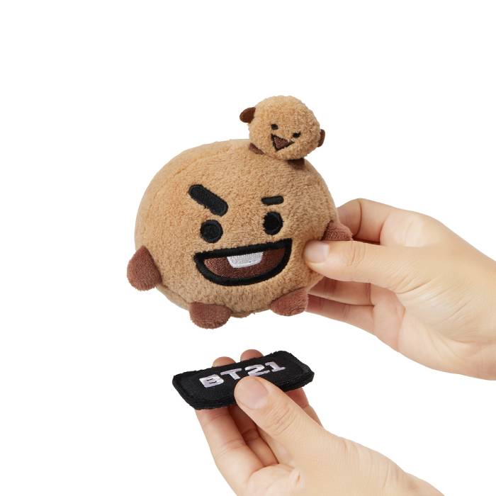 LINE FRIENDS TOYS SHOOKY BT21 SHOOKY MAGNET DOLL (7182470185133)